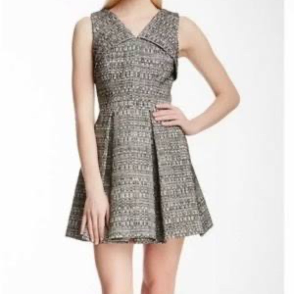 NWT Robert Rodriguez Tweed Black and White Lined Mini Dress - Size 8